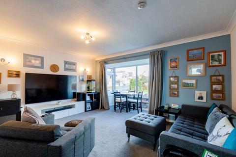 2 bedroom flat for sale - Ombersley Road, Hayley Green, Halesowen