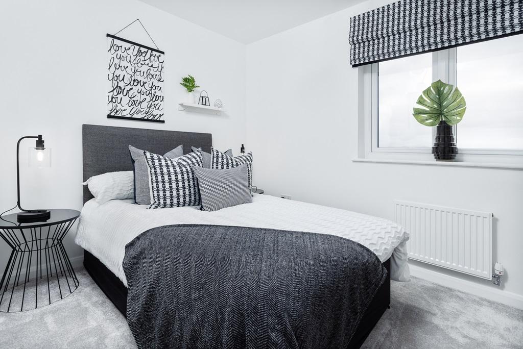 Double bedroom with space for storage
