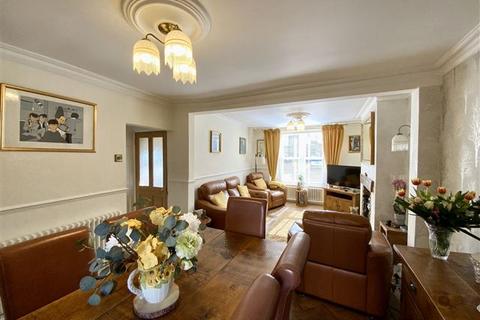 34 Sheffield Road, Woodhouse, Sheffield, S13 7ET