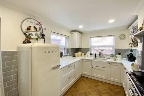 34 Sheffield Road, Woodhouse, Sheffield, S13 7ET