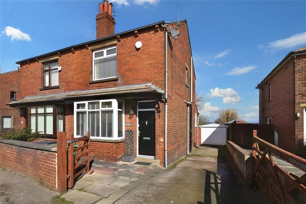 Wakefield Road, Drighlington, Bradford, West Yorkshire 2 bed semi