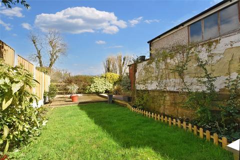 119 Wakefield Road, Drighlington, Bradford, BD11 1DH