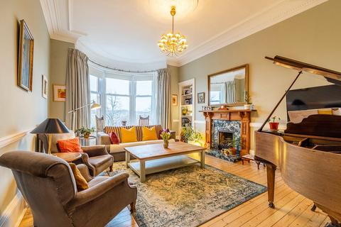 4 bedroom apartment for sale - Terregles Avenue, Glasgow