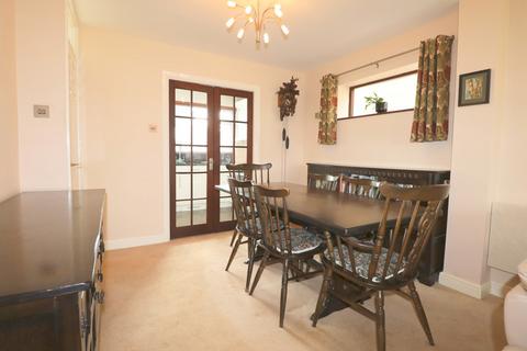 3 bedroom end of terrace house for sale - Darley Road, Burbage, Leicestershire, LE10 2RL