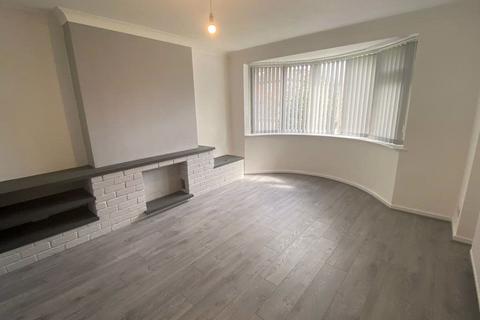 3 bedroom semi-detached house to rent - Hawthorn Ave, Timperley, WA15 6TS