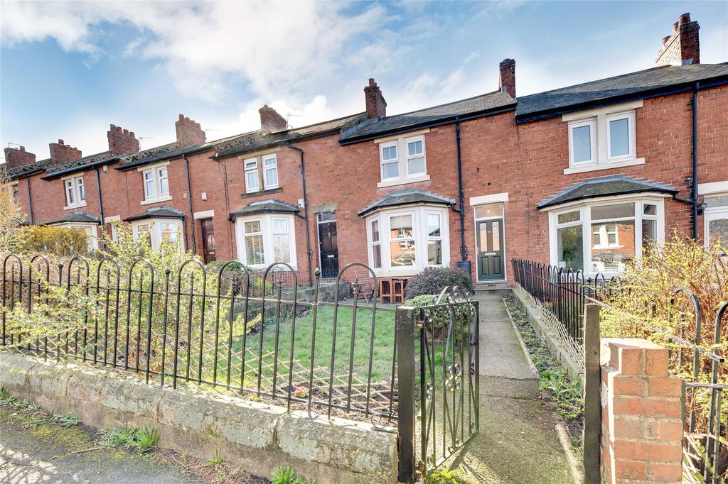 Derwent Gardens, Low Fell, NE9 2 bed terraced house £230,000
