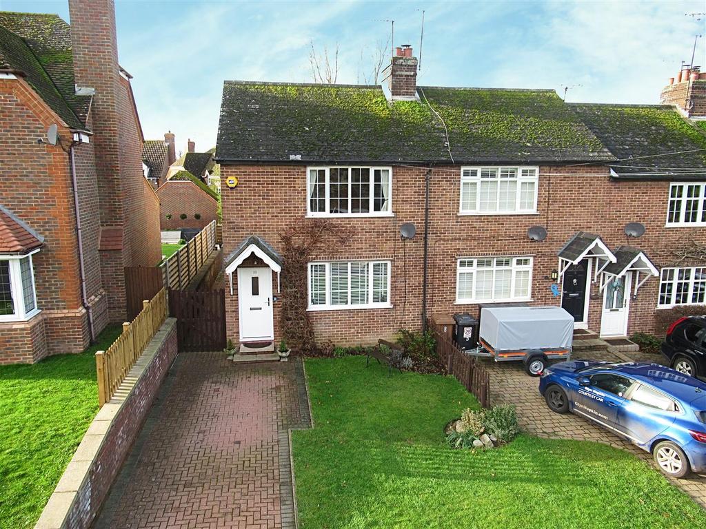 Whempstead Road, Benington SG2 3 bed end of terrace house for sale £