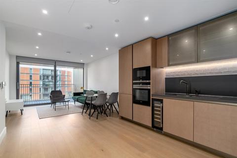 2 bedroom apartment for sale - Bowden House, Prince of Wales Drive, Battersea, SW11