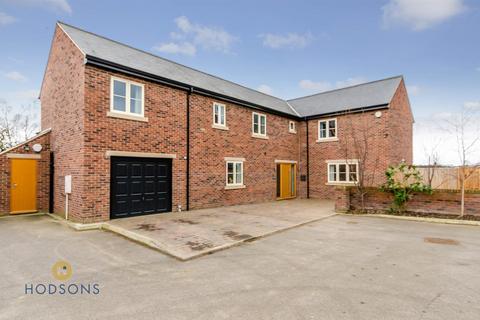 Foxwood House, 85a Pontefract Road, Ackworth, Pontefract, WF7 7EF