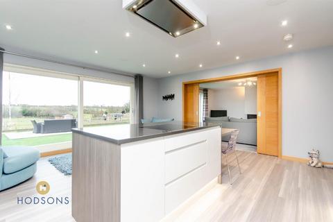 Foxwood House, 85a Pontefract Road, Ackworth, Pontefract, WF7 7EF