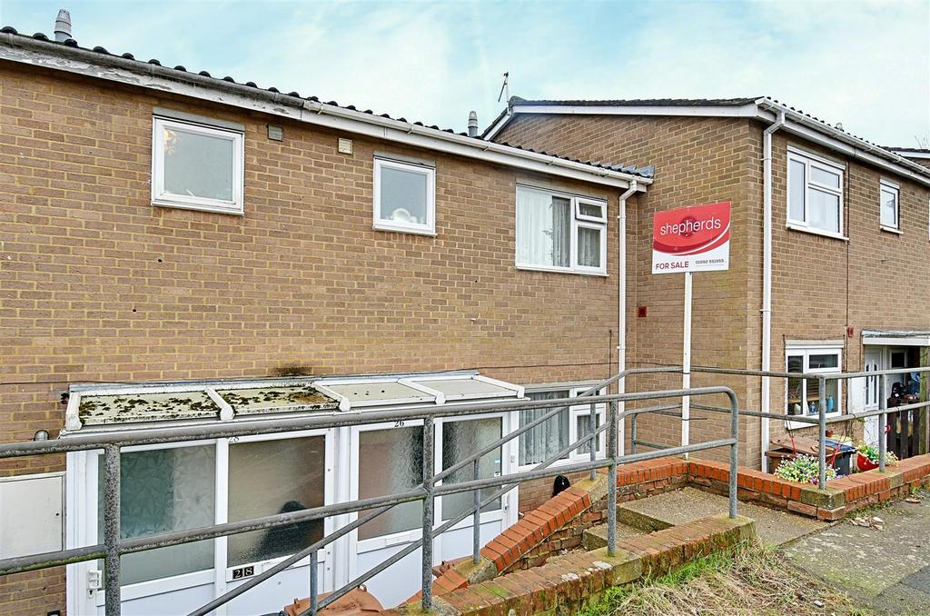 Barley Croft, Bengeo SG14 3 bed terraced house for sale £375,000