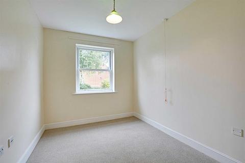 1 bedroom retirement property for sale, Chauncy Court, Hertford SG14