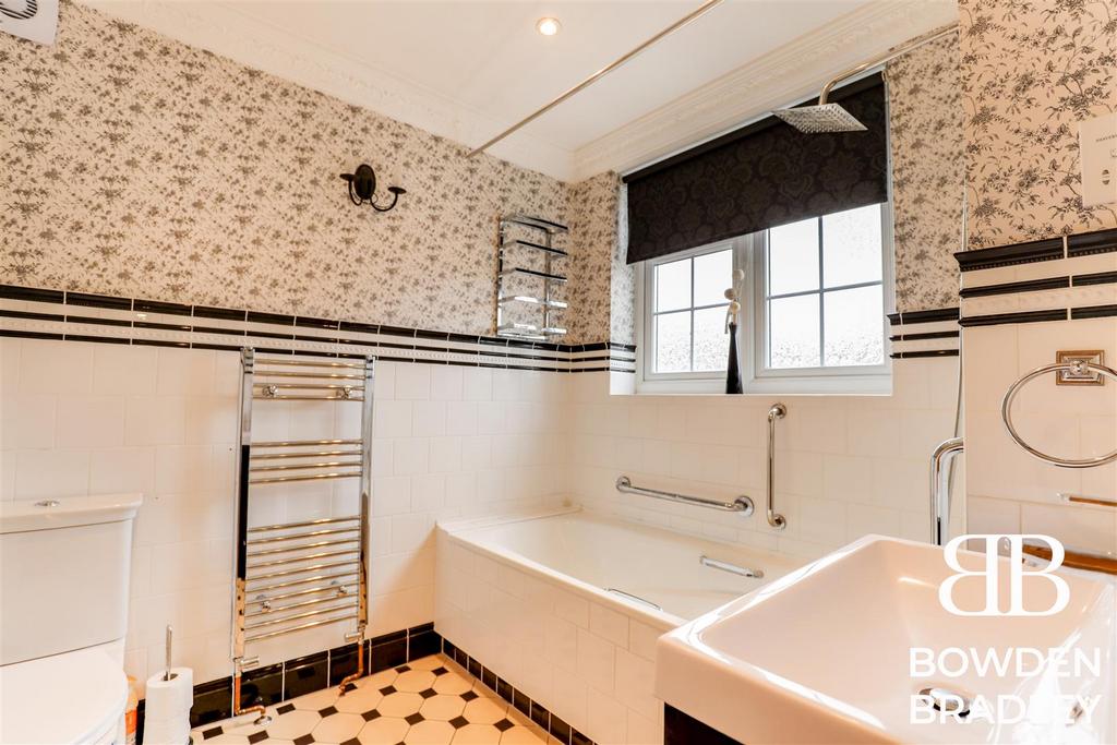 Downstairs Bathroom