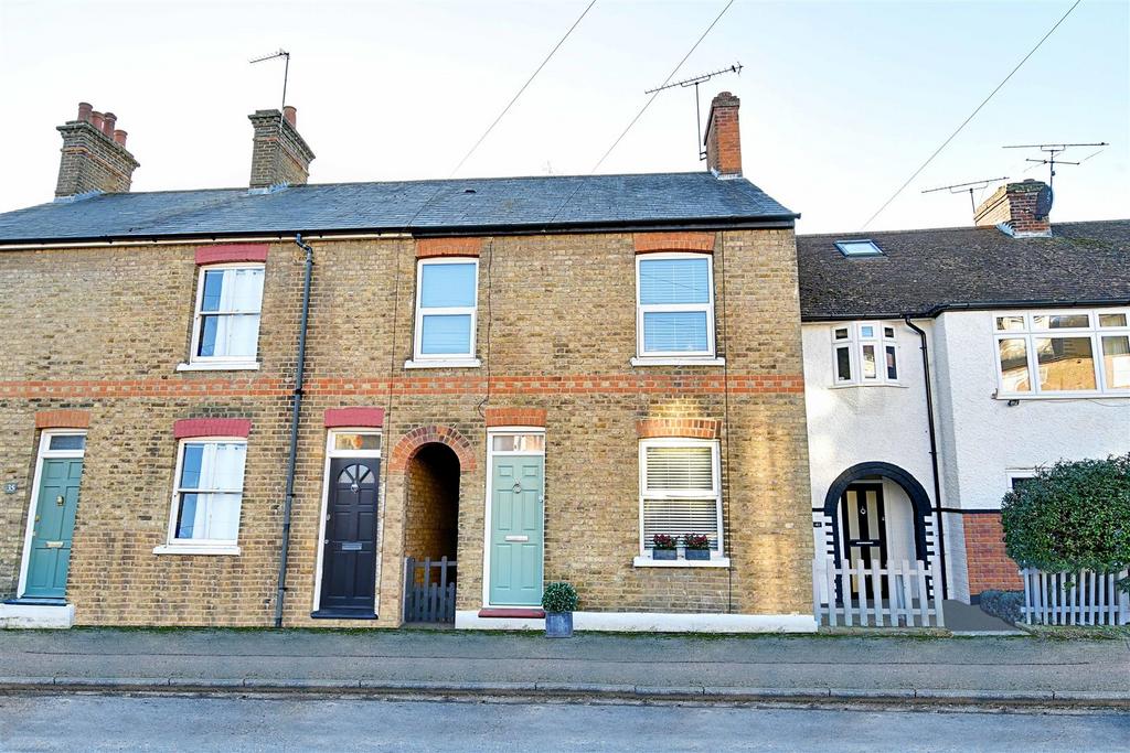 Molewood Road, Hertford SG14 3 bed end of terrace house for sale £500,000