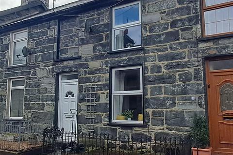 2 bedroom terraced house for sale, Pen Y Garreg Street, Trawsfynydd  Ref: 5419