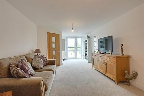 1 bedroom retirement property for sale, Edward House, Hertford SG13