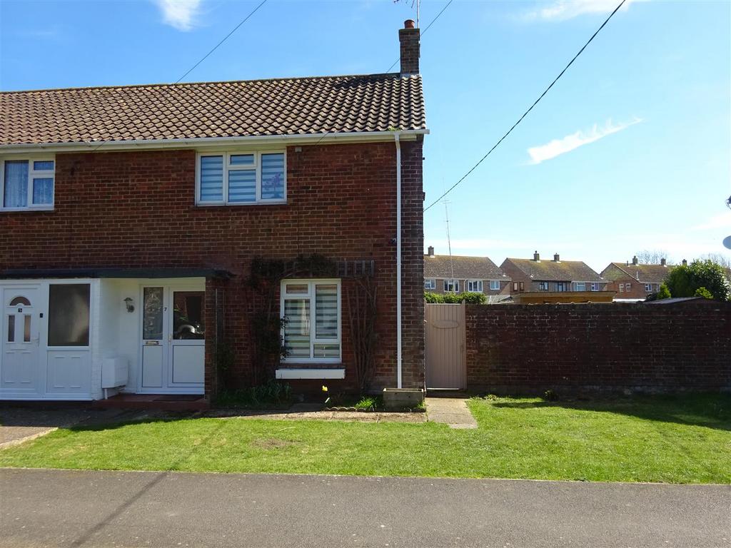 Marsh Crescent, New Romney 2 bed detached house £260,000