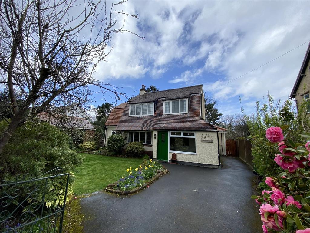 North Drive, Wirral 4 bed detached house for sale £500,000