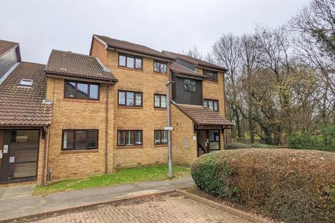1 bedroom apartment to rent - Milford Close, St. Albans