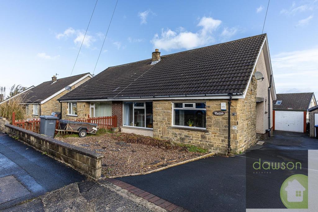 Ogden Crescent, Denholme, Bradford 2 bed bungalow £220,000