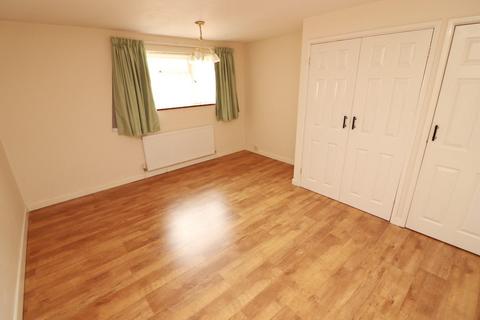 30 Birkdale, Yate, Bristol, BS37 4EX