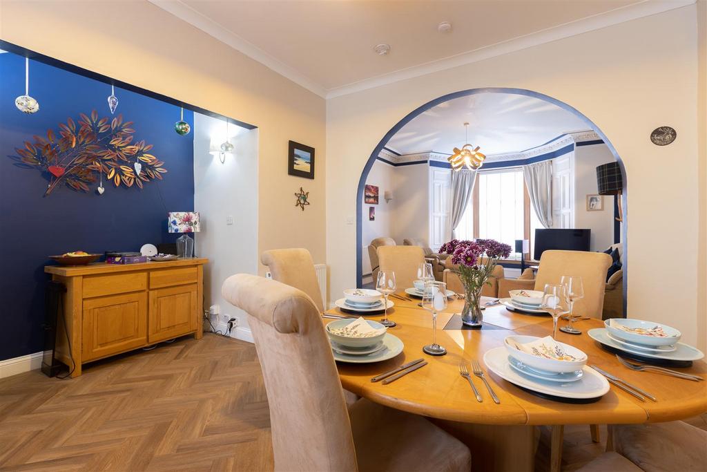 Crieff Road, Perth 3 bed house for sale £264,995
