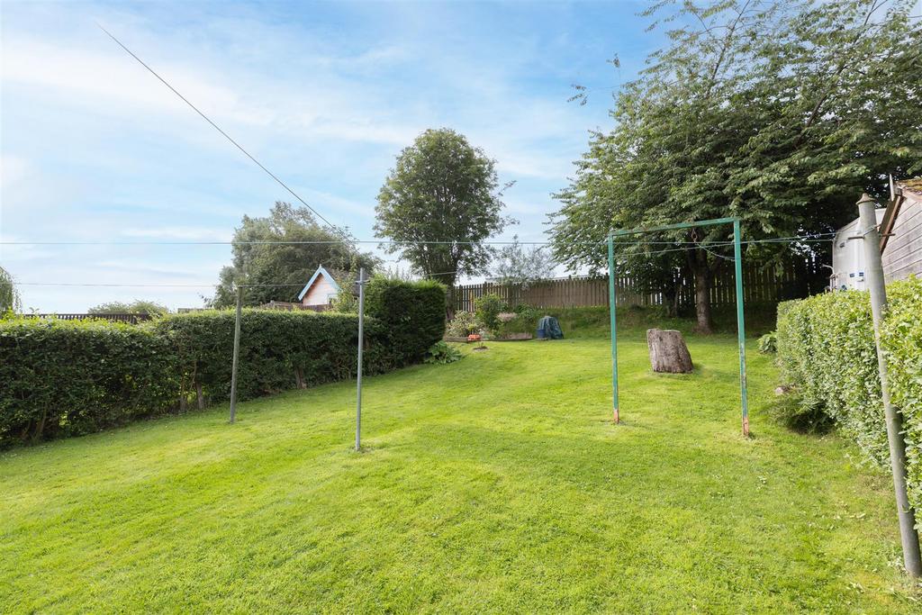 Crieff Road, Perth 3 bed house for sale £254,950