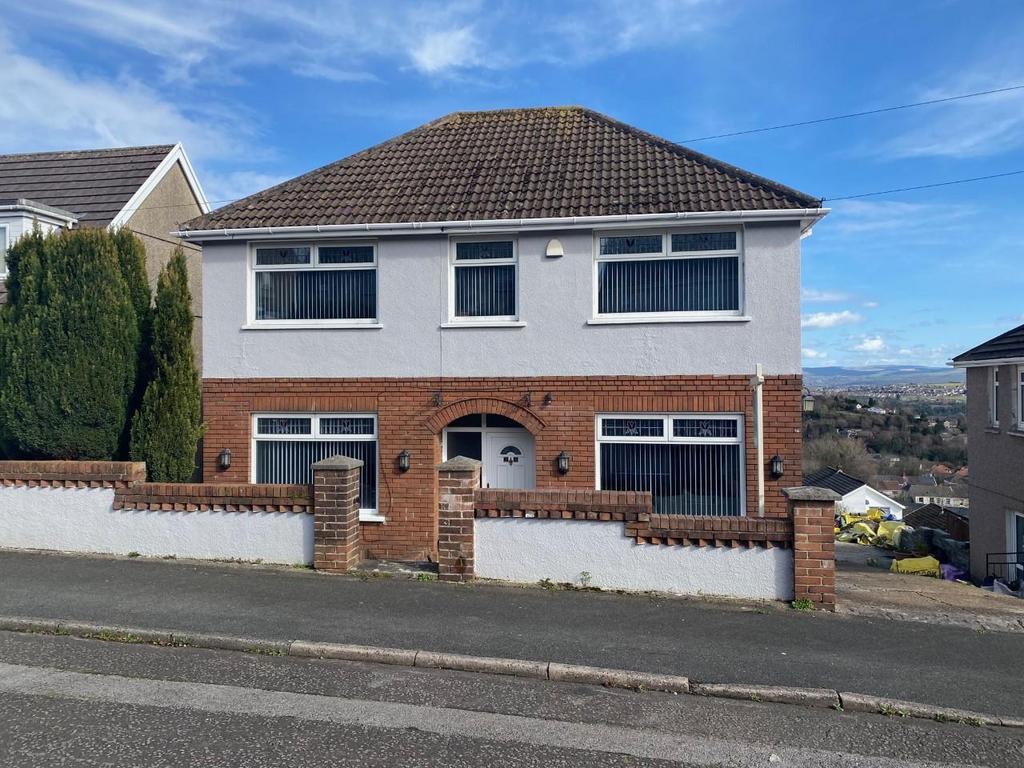 Penlan Grove, Treboeth, Swansea 3 bed detached house for sale £265,000