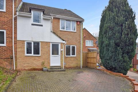 3 bedroom semi-detached house for sale - Papion Grove, Walderslade Woods, Chatham, ME5