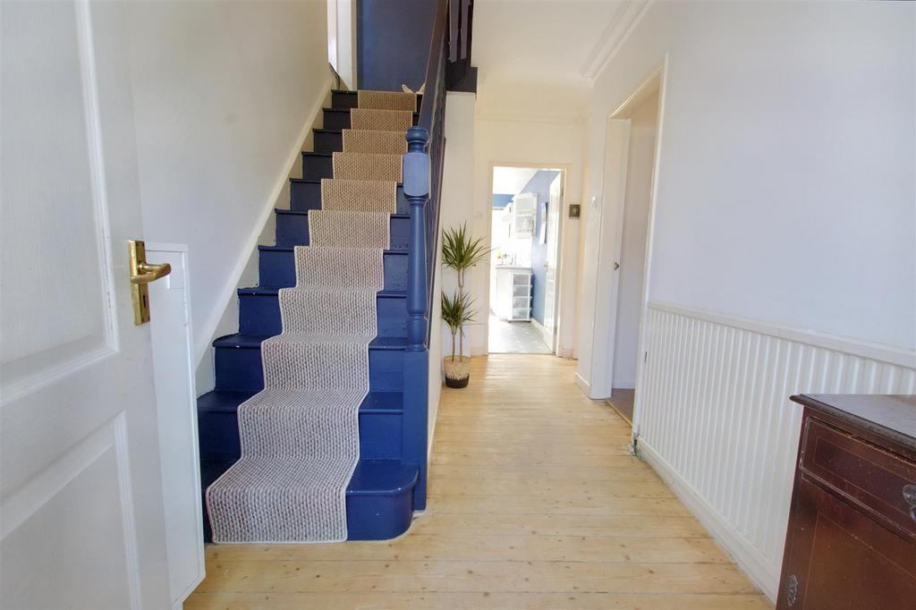 Entrance Hall.jpeg