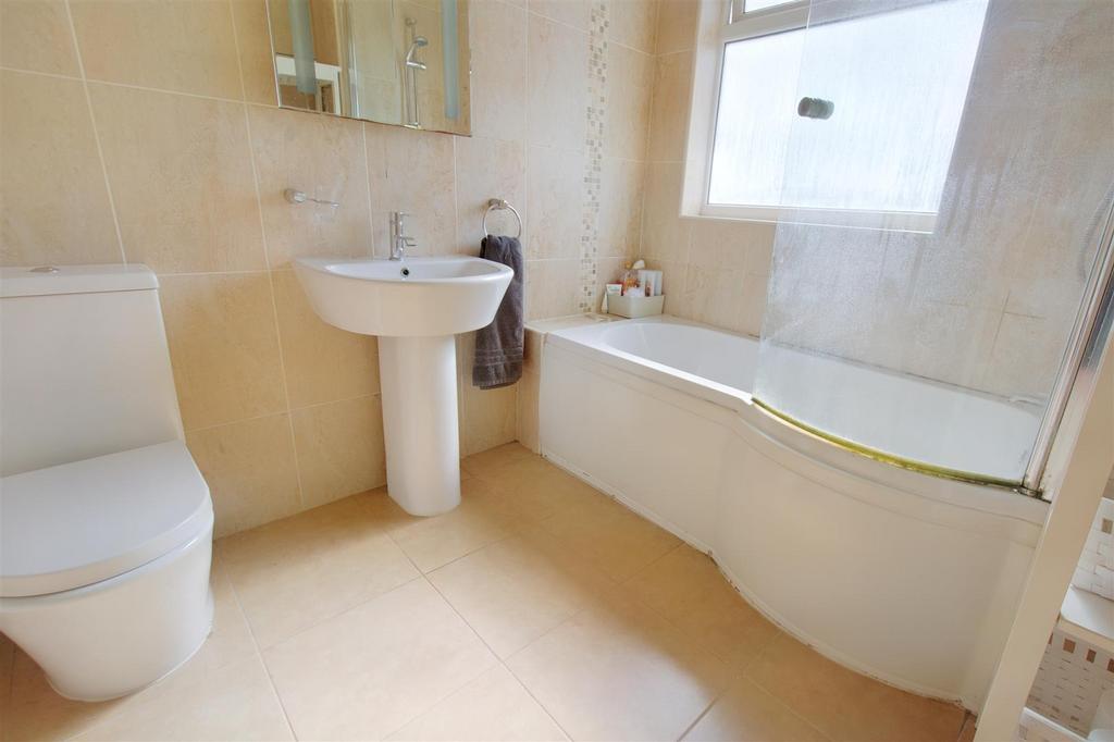 Bathroom.jpeg
