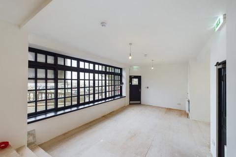 2 - 4 Albion Hill, Ramsgate, CT11 8HG