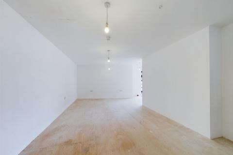 2 - 4 Albion Hill, Ramsgate, CT11 8HG