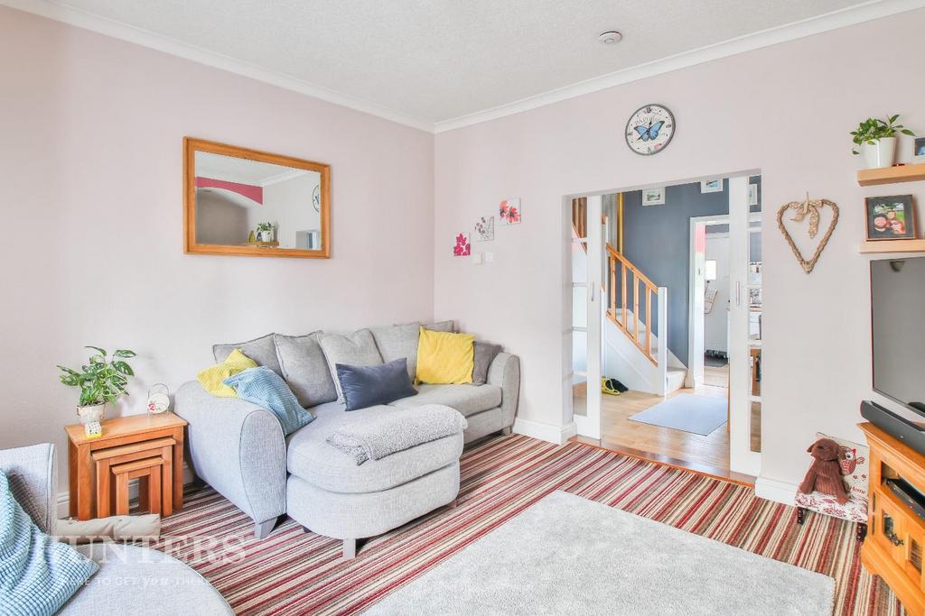 Brown Lodge Street, Smithy Bridge... 2 bed end of terrace house £155,000