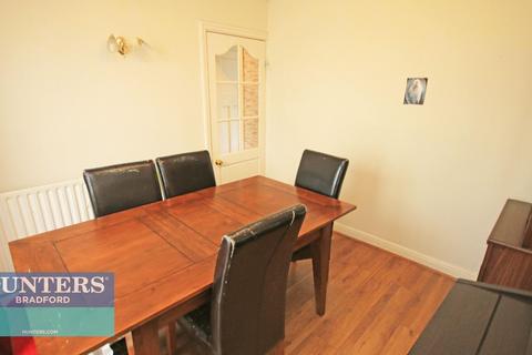 33 Ashbourne Crescent, Bradford, BD2 4AR