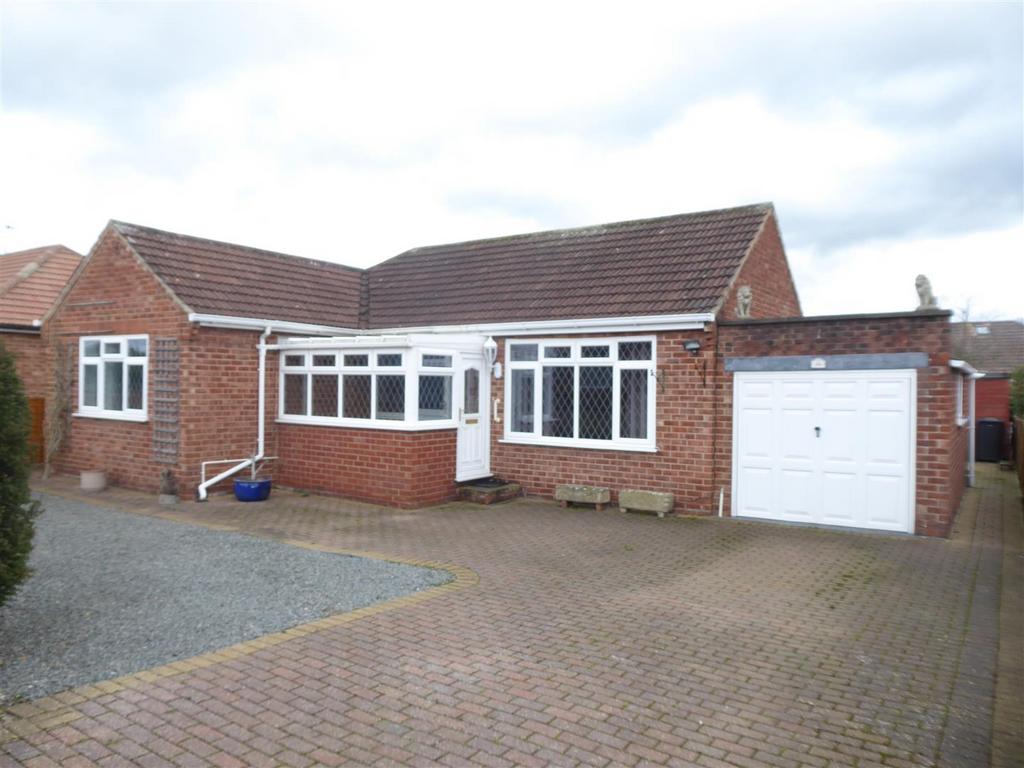 Millfield Avenue, Northallerton 2 bed detached bungalow for sale £280,000