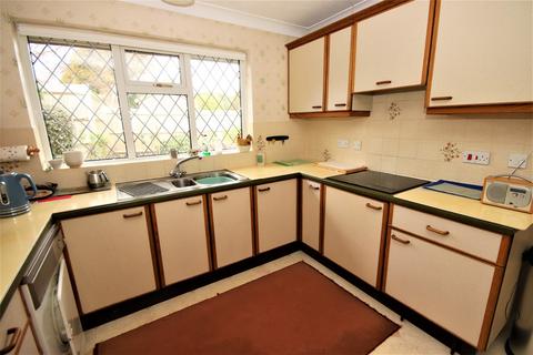 3 bedroom detached bungalow for sale - Ceylon Walk, Bexhill-on-Sea, TN39