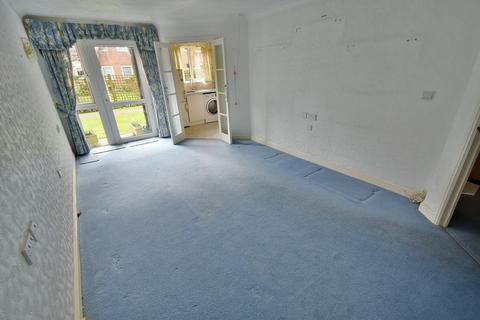 1 bedroom retirement property for sale - Glenmoor Road, West Parley, Ferndown, BH22