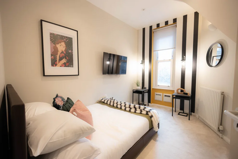2 bedroom serviced apartment to rent, Swinton Street, London WC1X