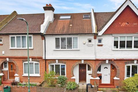 31 Lodge Road, Wallington, SM6 0TZ