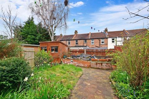 31 Lodge Road, Wallington, SM6 0TZ