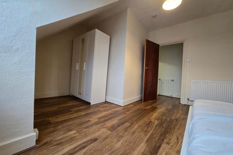 Studio to rent, Studio Flat - Myddleton Road