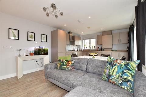 2 bedroom apartment for sale - Illett Way, Faygate, Horsham, West Sussex