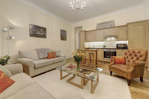 1 bedroom flat for sale, Ashley Gardens, Thirleby Road, London SW1P
