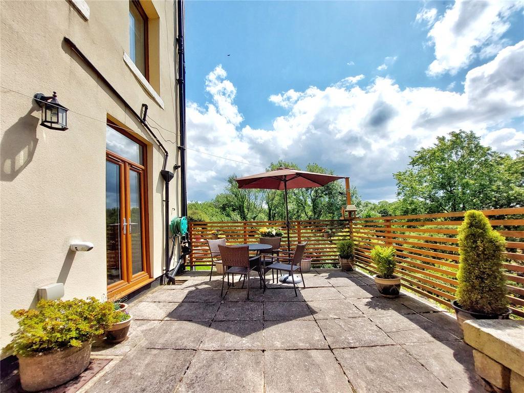 Sunny Rear Patio