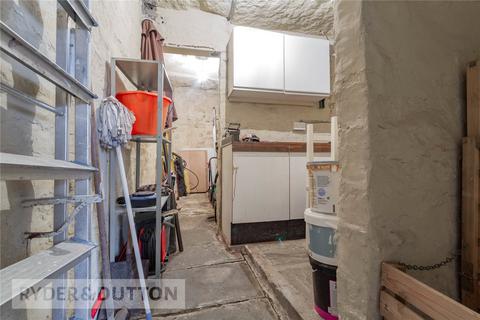 112 Bury Road, Edenfield, Bury, BL0 0ET