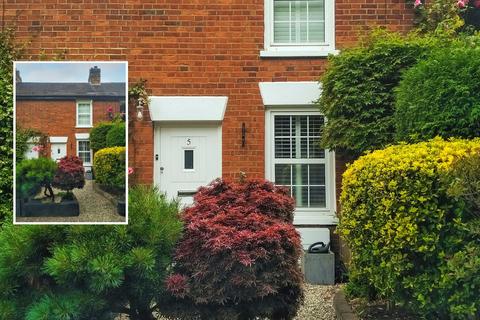 2 bedroom terraced house for sale - Woodbine Cottages, South Side, Chalfont St Peter, Gerrards Cross
