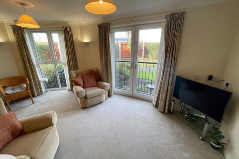 1 bedroom flat for sale, Edina Court, Harecroft Road, Wisbech