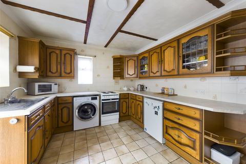 43 Bedford Road, Laindon, Basildon, SS15 6PG