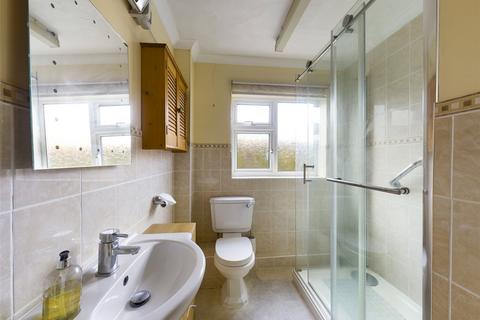 43 Bedford Road, Laindon, Basildon, SS15 6PG